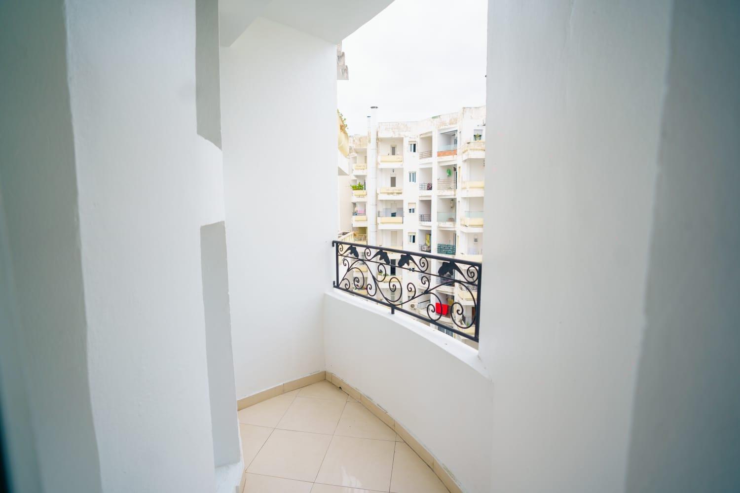 Bright Apartment With Sea View, Few Steps Away From The Tgv Tangier Exterior photo
